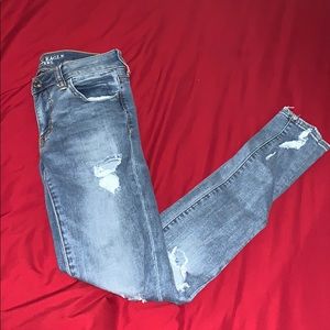 American eagle distressed skinny jeans